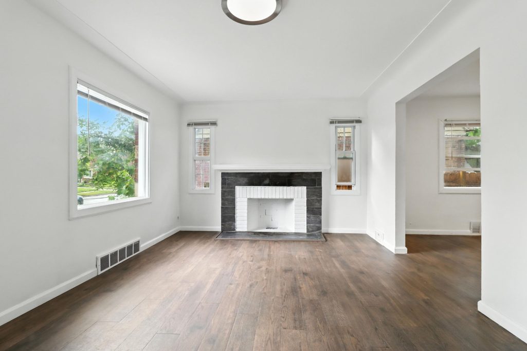 AVAILABLE! AVAILABLE!